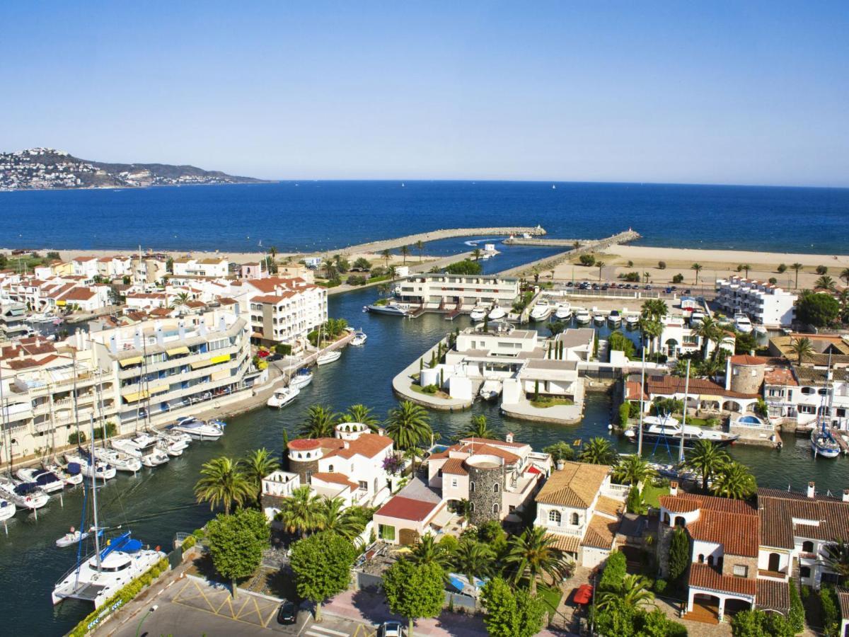 Apartment Del Port-1 By Interhome Empuriabrava Bagian luar foto